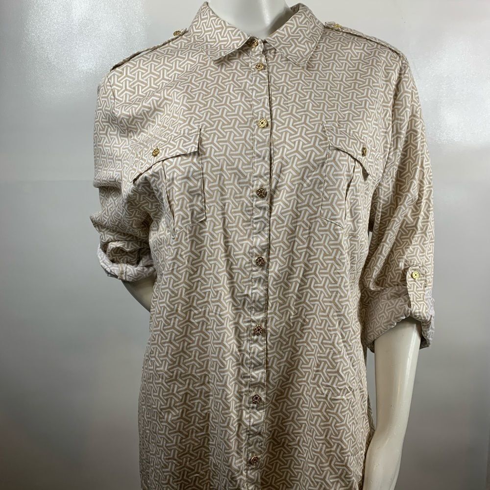 3For$20 Jaclyn Smith Button Tan/White Geometrical Button Down Blouse size 2x